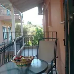 Odysseia Apartment *