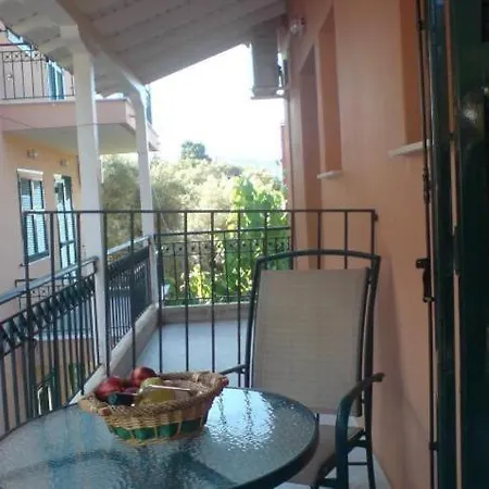 Odysseia Apartment *